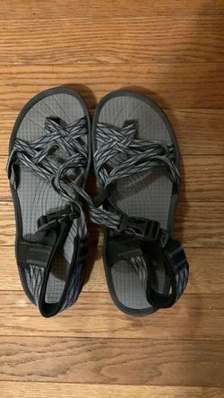 Women’s sandals