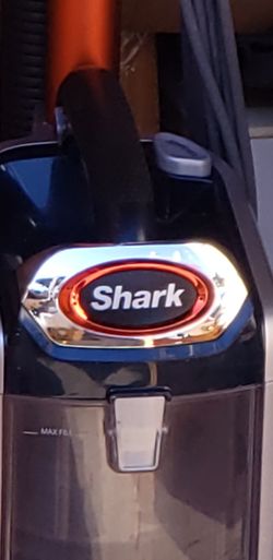 Shark NZ 801 Dual Clean Vacuum Cleaner