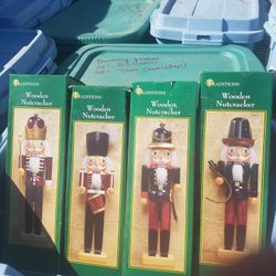 Set Of 4 Wooden Nutcracker