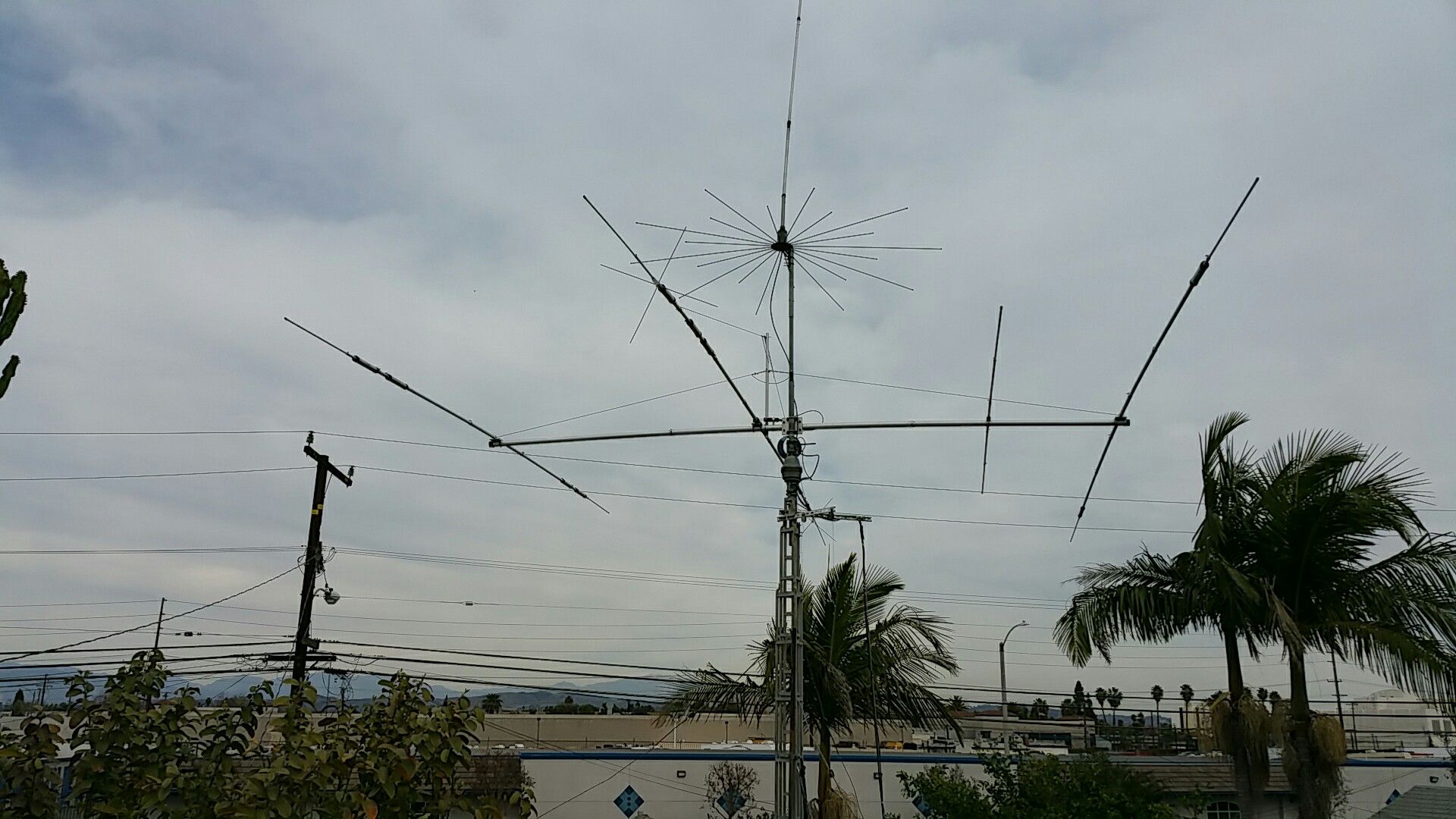 Ham radio Antenna cushcraftA4S 20/15/10 &40 meters for Sale in Norwalk