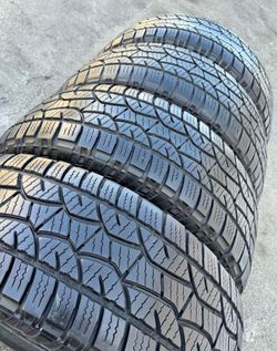 275 70 18 Cooper I sell this Seth of tires with 80% life the 4