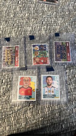 Panini Sticker Lot of 6 - Messi - Yamal