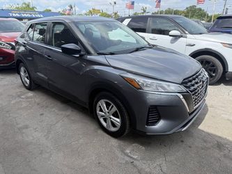 2022 Nissan Kicks