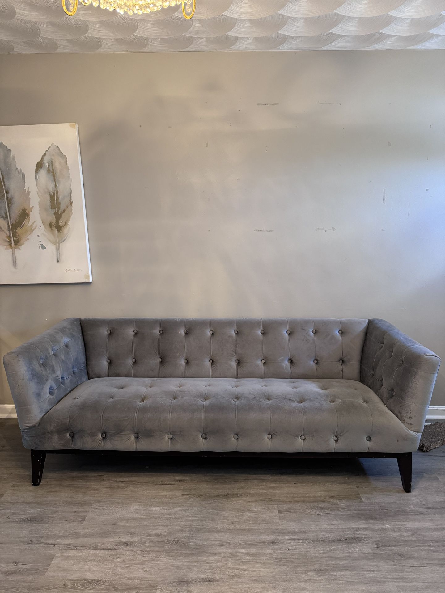 Couch Grey 
