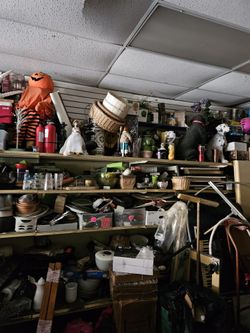 Thrift Store Goin Out Of Business  Everything Must Go  