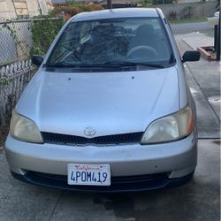 2001 Toyota Echo