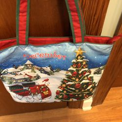 Christmas Tote or purse with matching Wallet. Made by Willabee & Ward