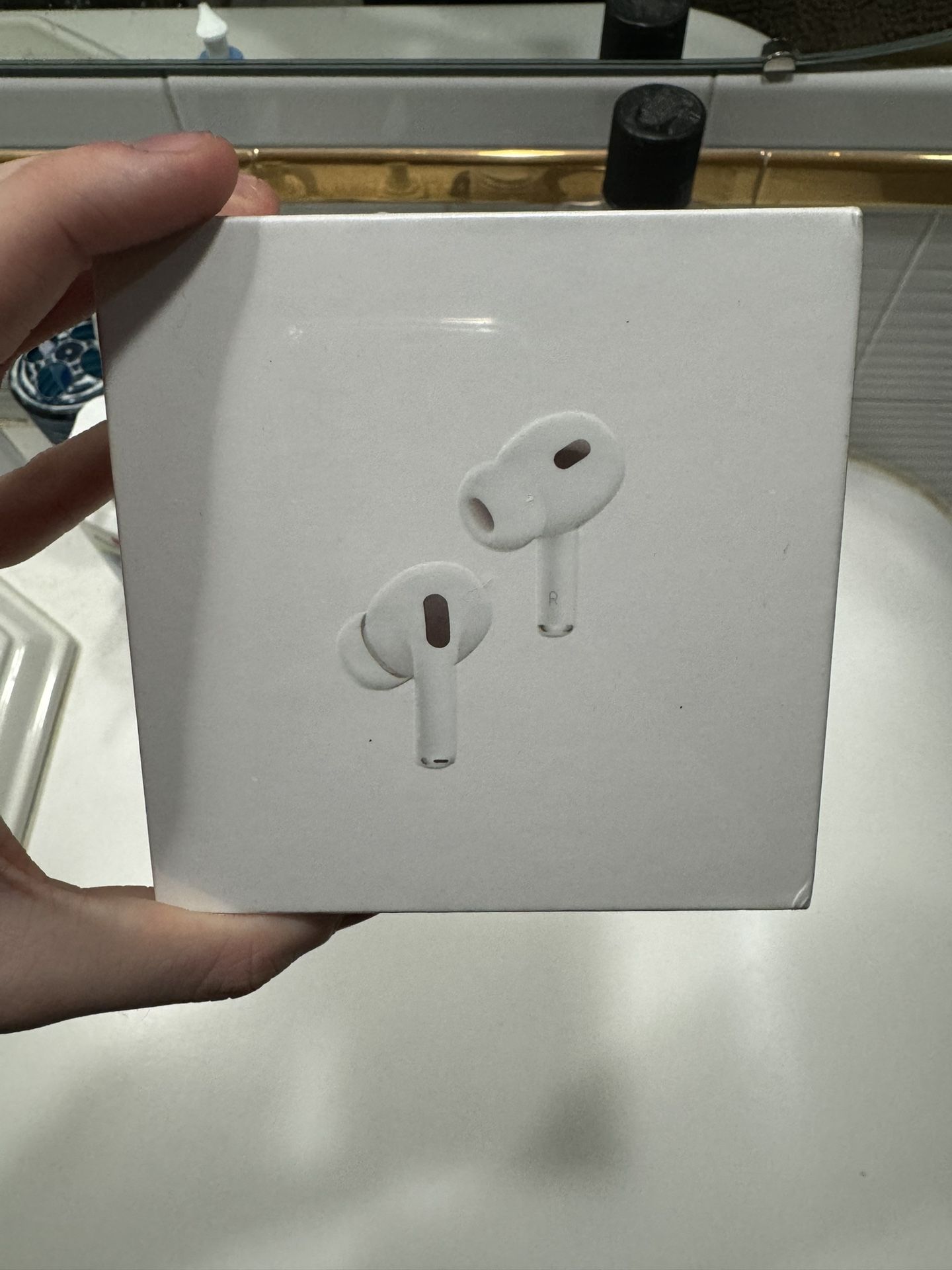 *Offer* AirPod Pros Gen 2