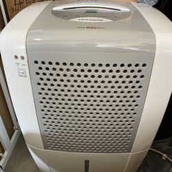 Frigidaire Dehumidifier - 50 Pints