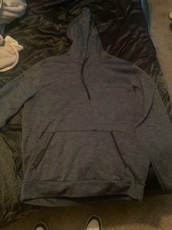 Men’s hoodies and dickies shorts