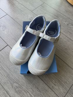 Brand New Stride Rite REAGAN IRIDESCENT Shoes Mary Jane Sneakers For Girls Kids Children Size 2.5