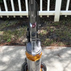 Dyson Ball DC25 Upright Bagless Vacuum Cleaner