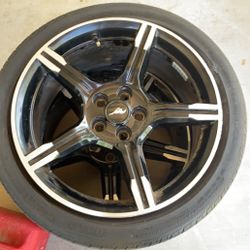 2019 Mustang GT/CS  19” oem rim