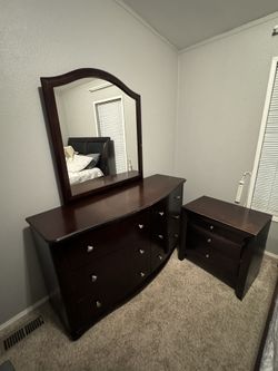 Dresser