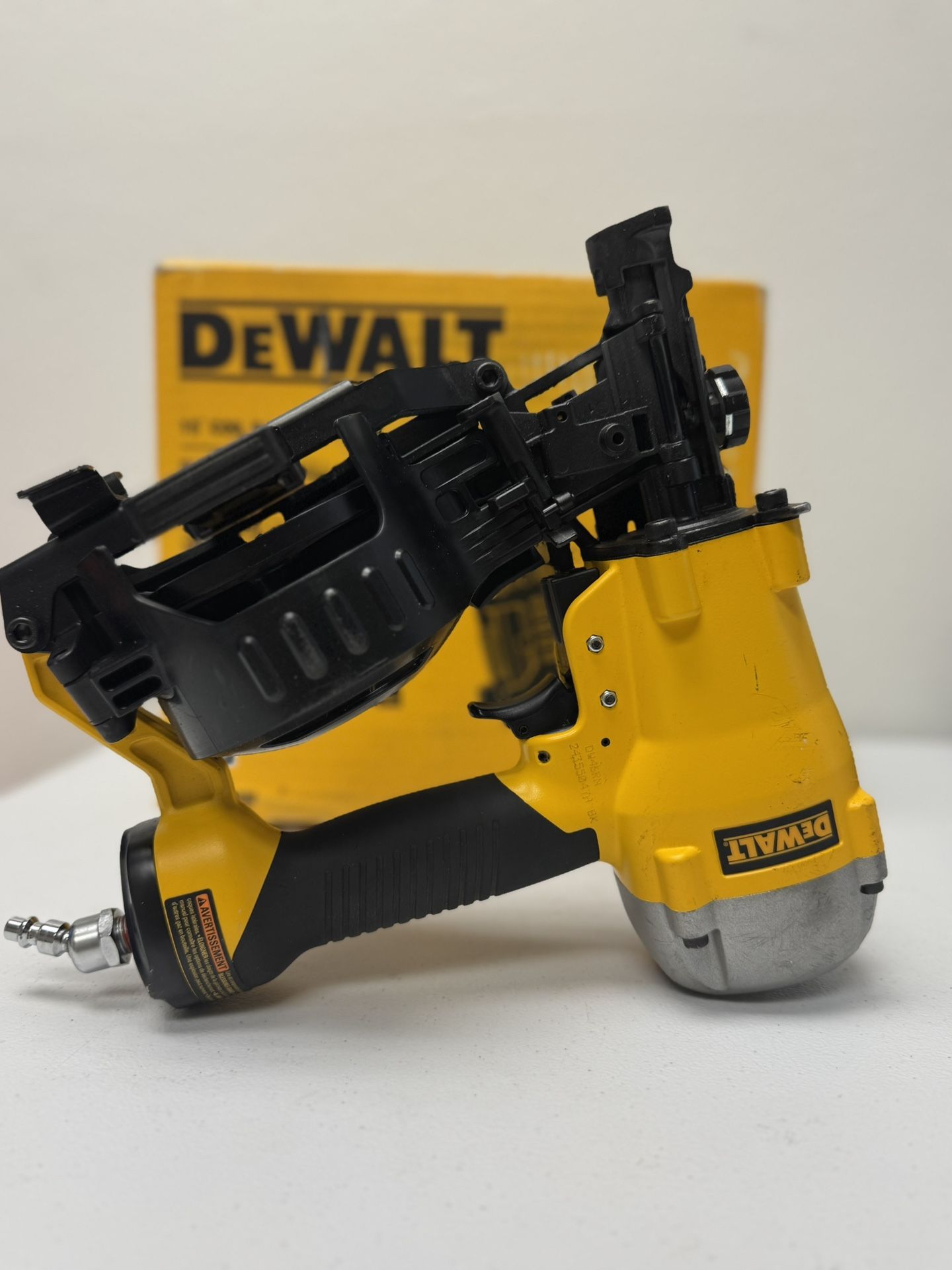 DEWALT 1-3/4 in. 15 Degree Pneumatic Coil Roofing Nailer