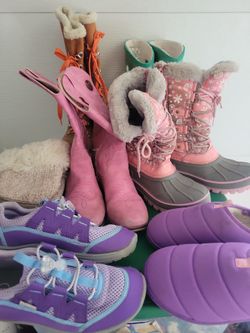 Girls Shoes All For 10 bucks