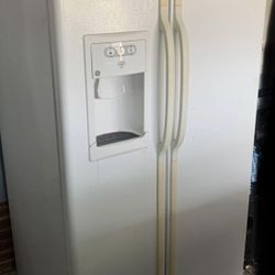 Quality Refrigerators/Stoves/Deep Freezer -Delivery