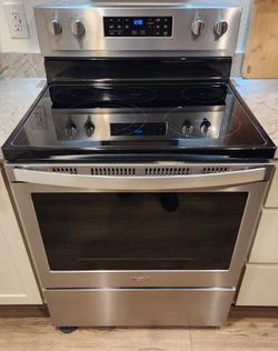 Stainless Steel Whirlpool 30-inch Electric Glass Top Stove