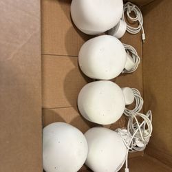 Google Mesh Router And 4 Access points Covers 4000ft