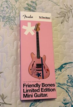 Blink182 Autographed Mini Guitar Friendly Bones Pink Edition
