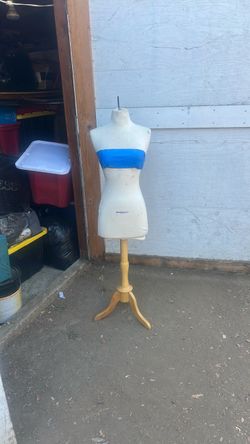 Dress making form stand