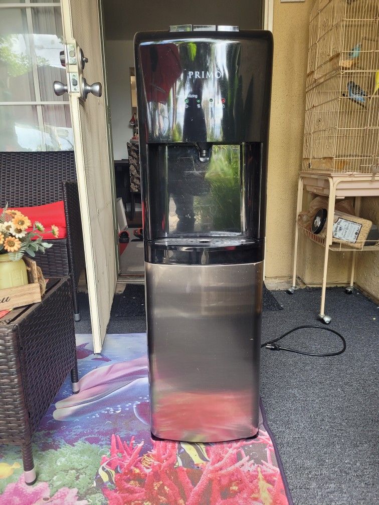 Water Dispenser/futon