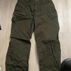 Dark green chino pants uniqlo