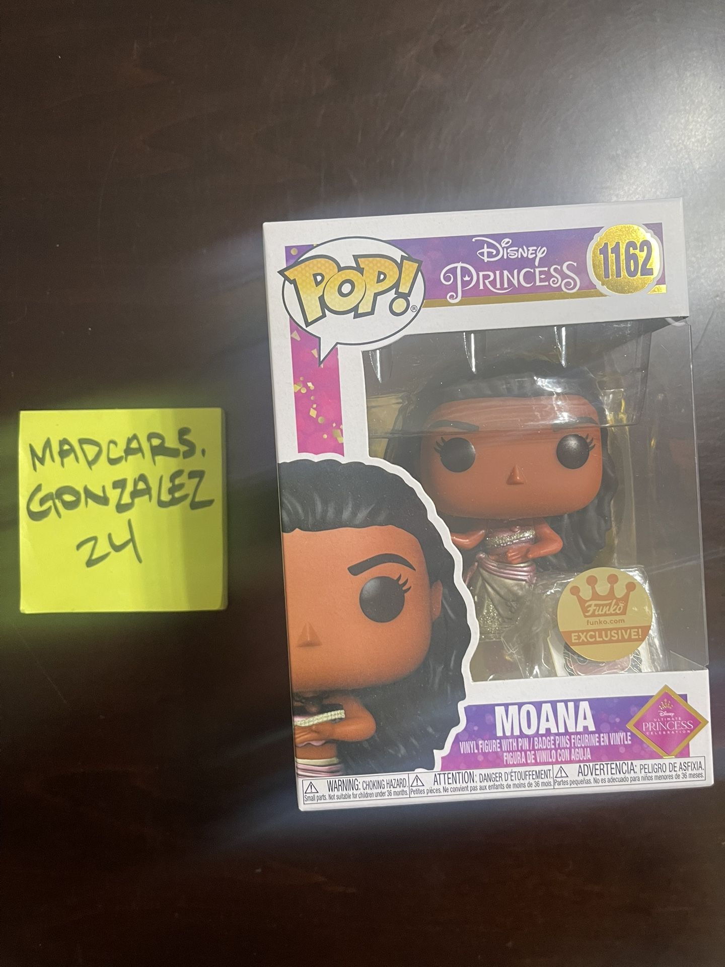 Funko Pop Disney Princess Moana Gold Vinyl Figure With Pin #1162