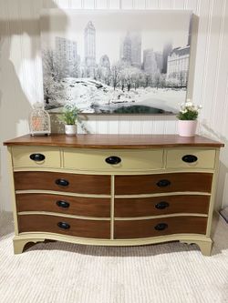 Vintage Dixie Dresser Set