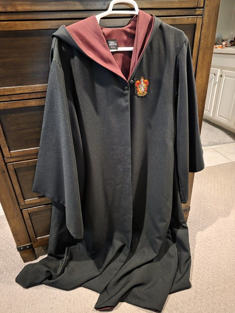 Harry Potter Gryffindor House Robe