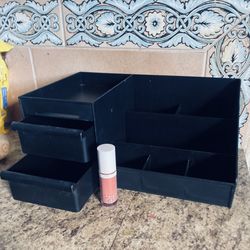 Makeup Organizer