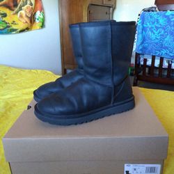 Ugg Size 9