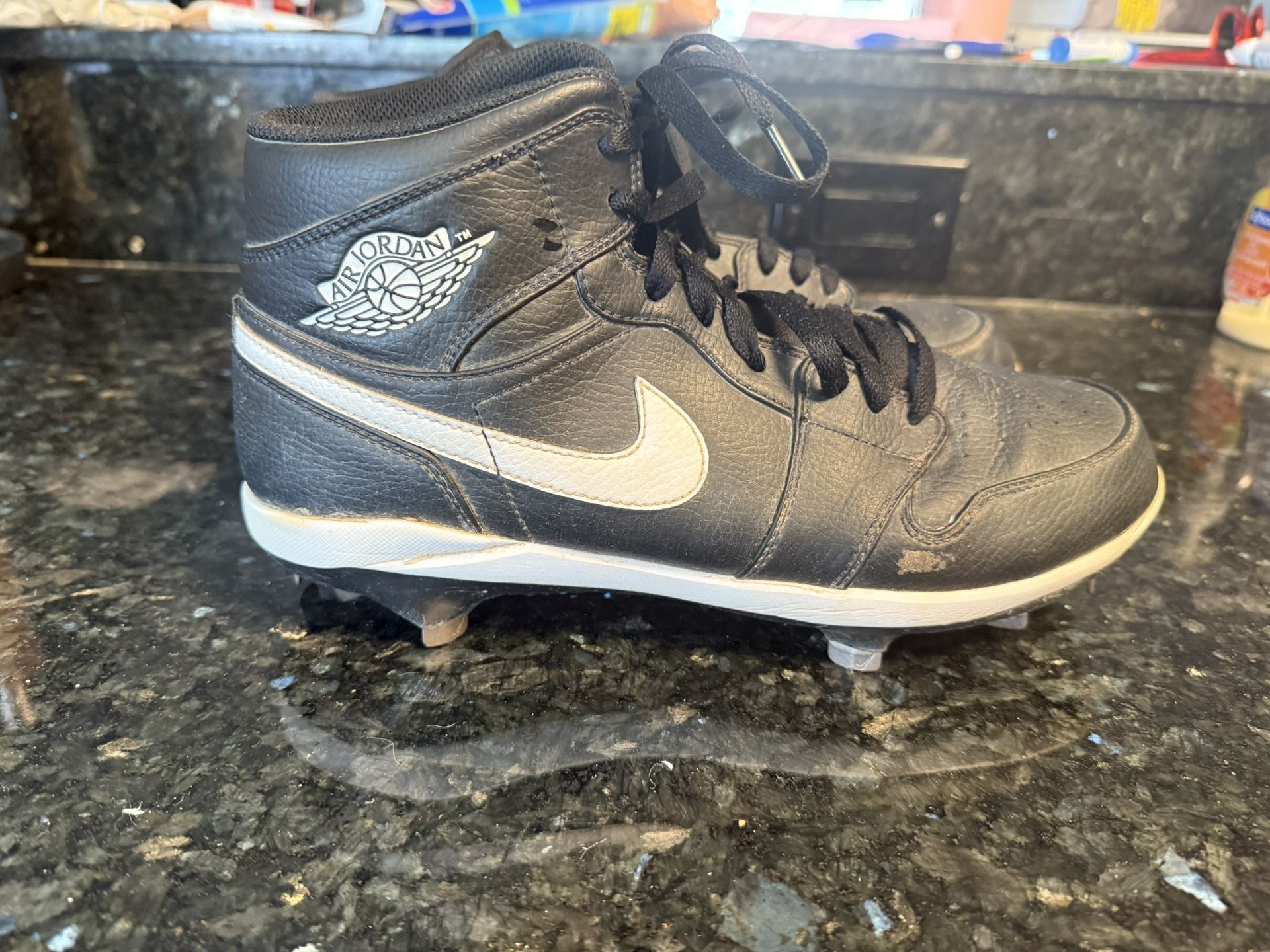 Jordan 1 Retro Metal Baseball Cleats Men’s Size 9.5