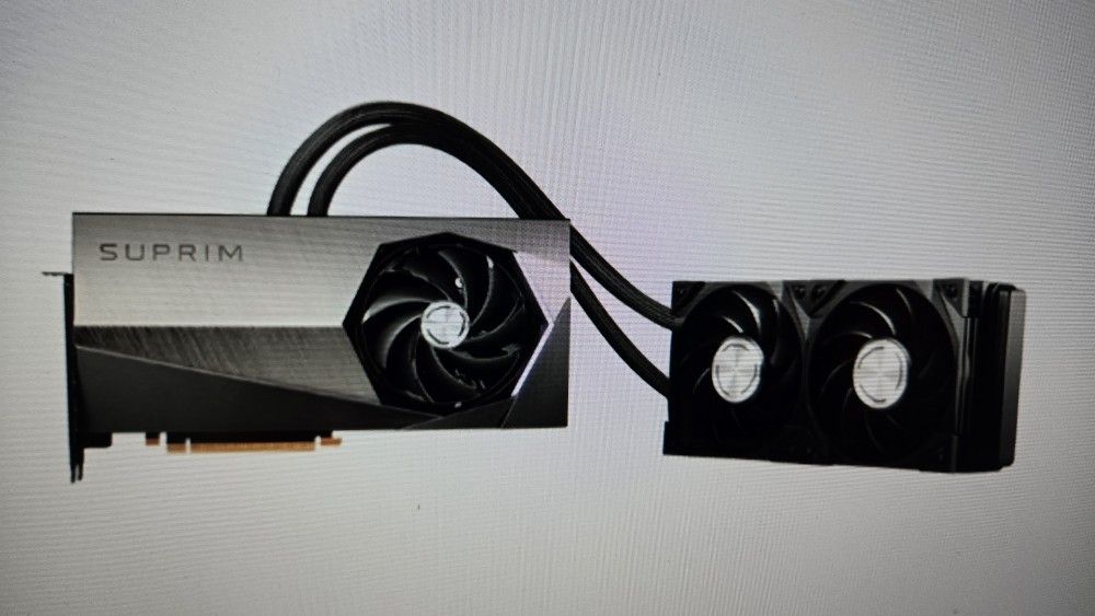 GeForce RTX 4090 Suprim Liquid Cooled