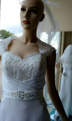 New And Used Wedding Dresses For Sale In Dallas Tx Offerup