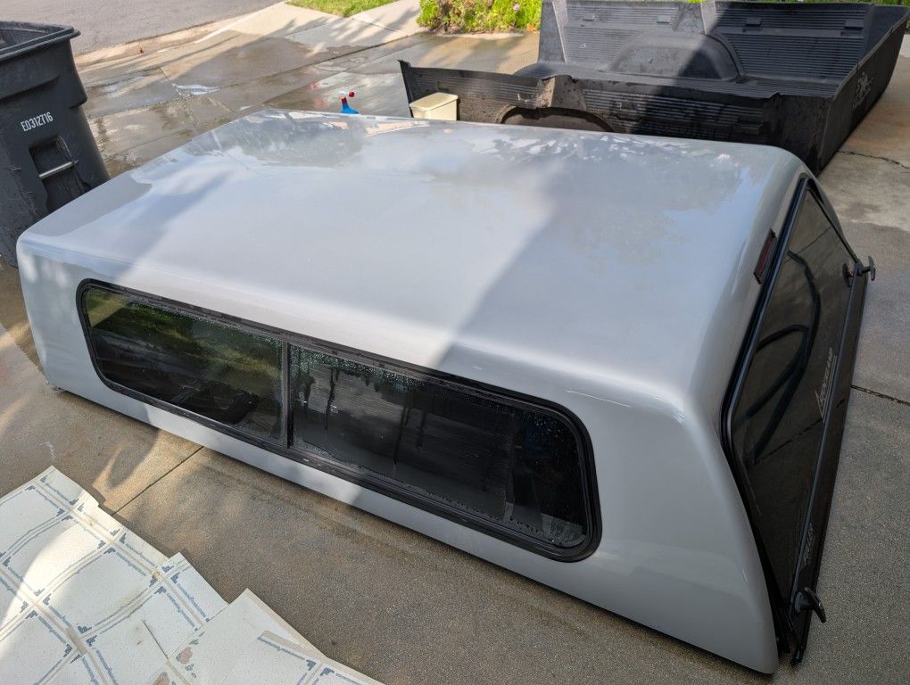 Silver Stockland 8' Truck Shell and Liner (was On A 99 Chevy 2500)