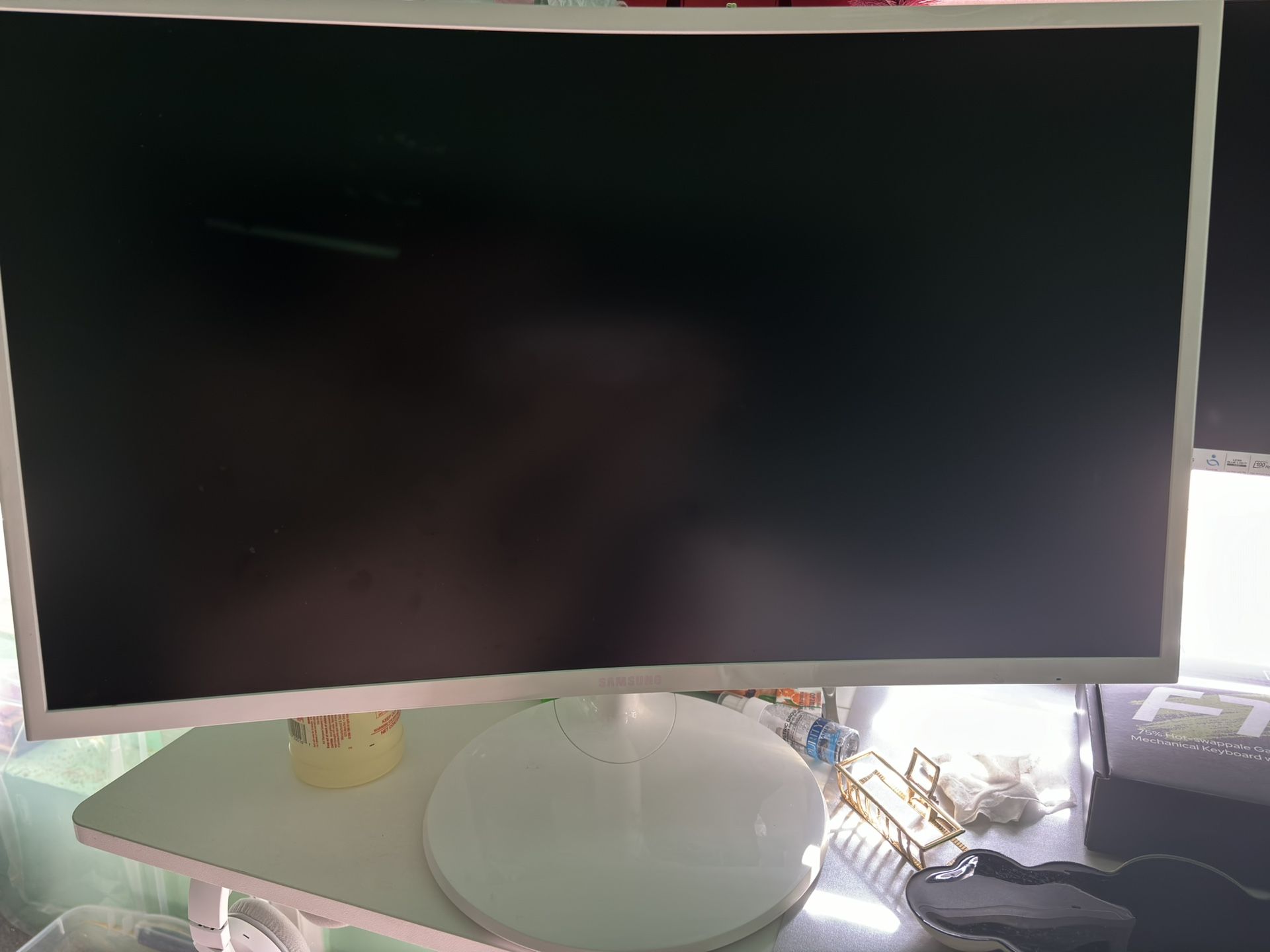 Samsung 27" Class CF39 Series FHD FreeSyncâ„¢ Curved Monitor