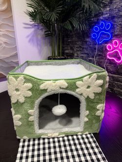 LESURE GREEN FLOWERS CAT HOUSE 🏡💚🐱