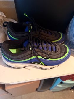 Men’s Air Max Size 10