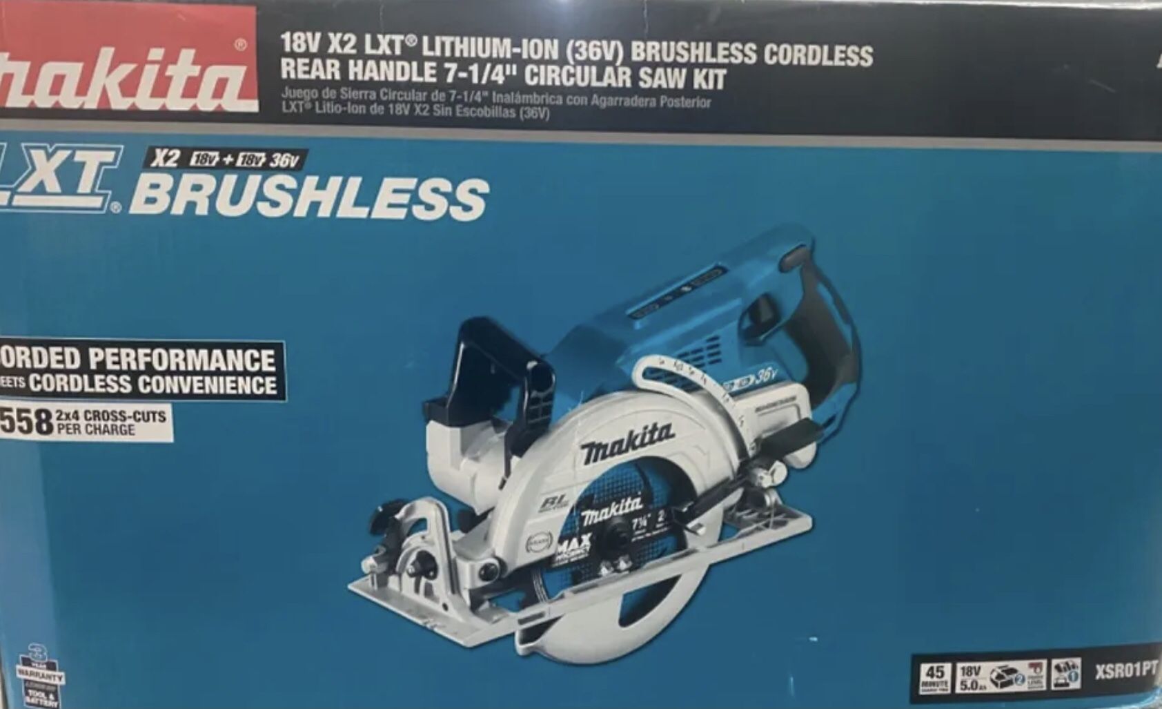 Makita 18V BRUSHLESS Cordless Rear Handle Saw Kit 7-1/4” With Batteries ,Charger And Tool Bag.  Brand NEW In Box.