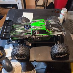 Traxxas Revo 3.3 Nitro RC