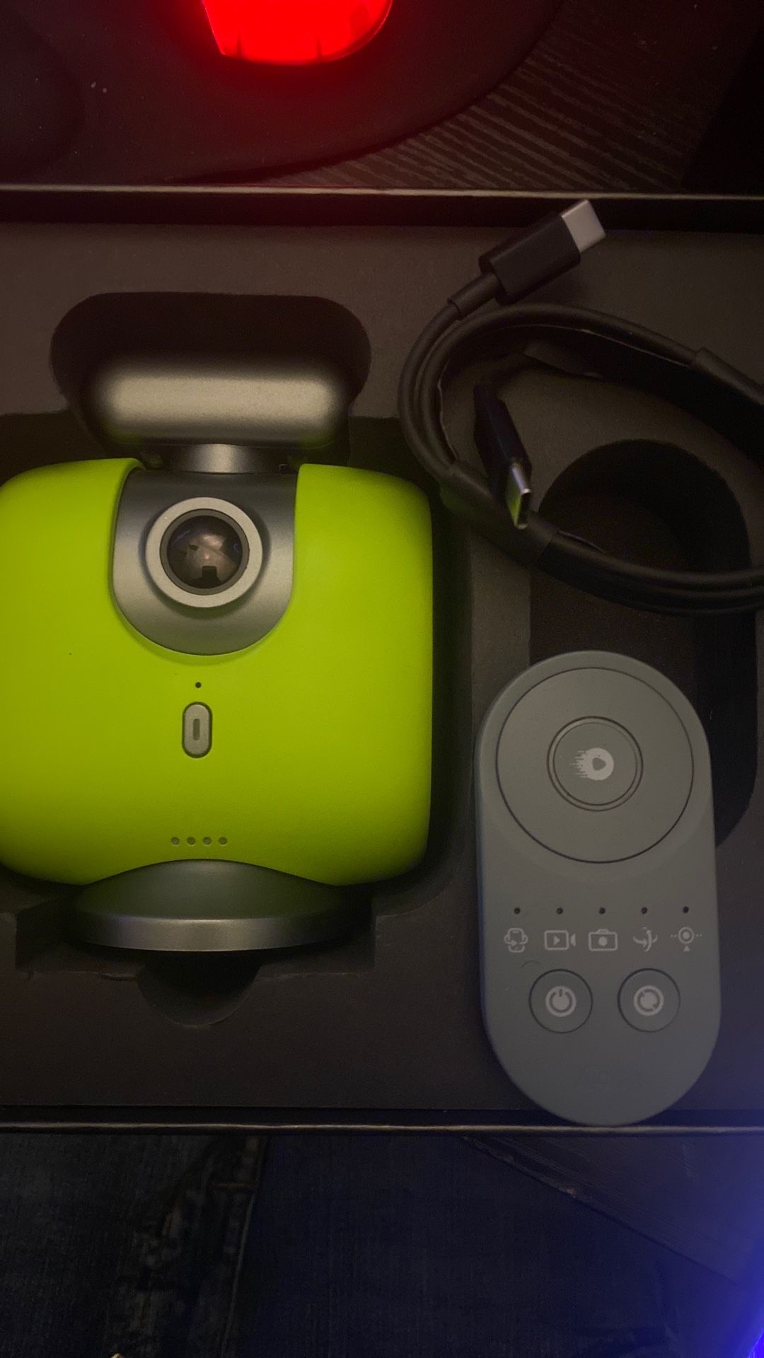 Xbot GO Chameleon 4k Sports Camera AI Powered + Controller
