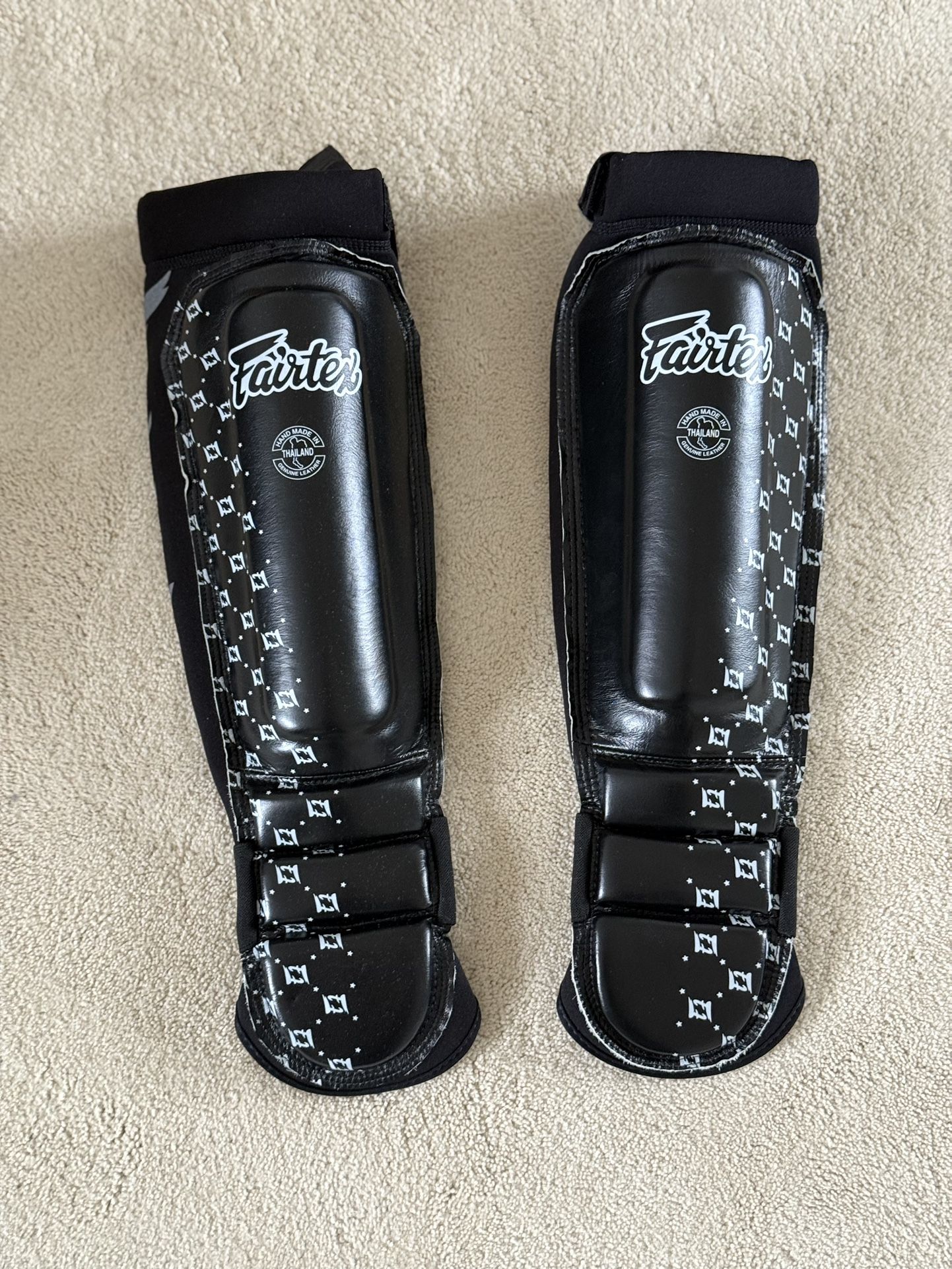 Fairtex SP6 Muay Thai Shinguards For men