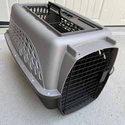 Pet Container 