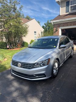 2017 Volkswagen Passat