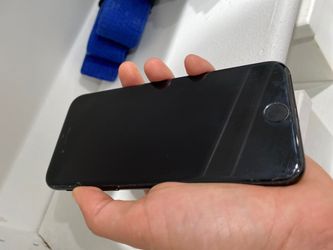 iPhone 7 cash only, must pick up.