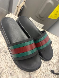 Gucci slides