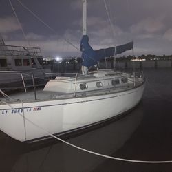 1981 Pearson 35 sailboat