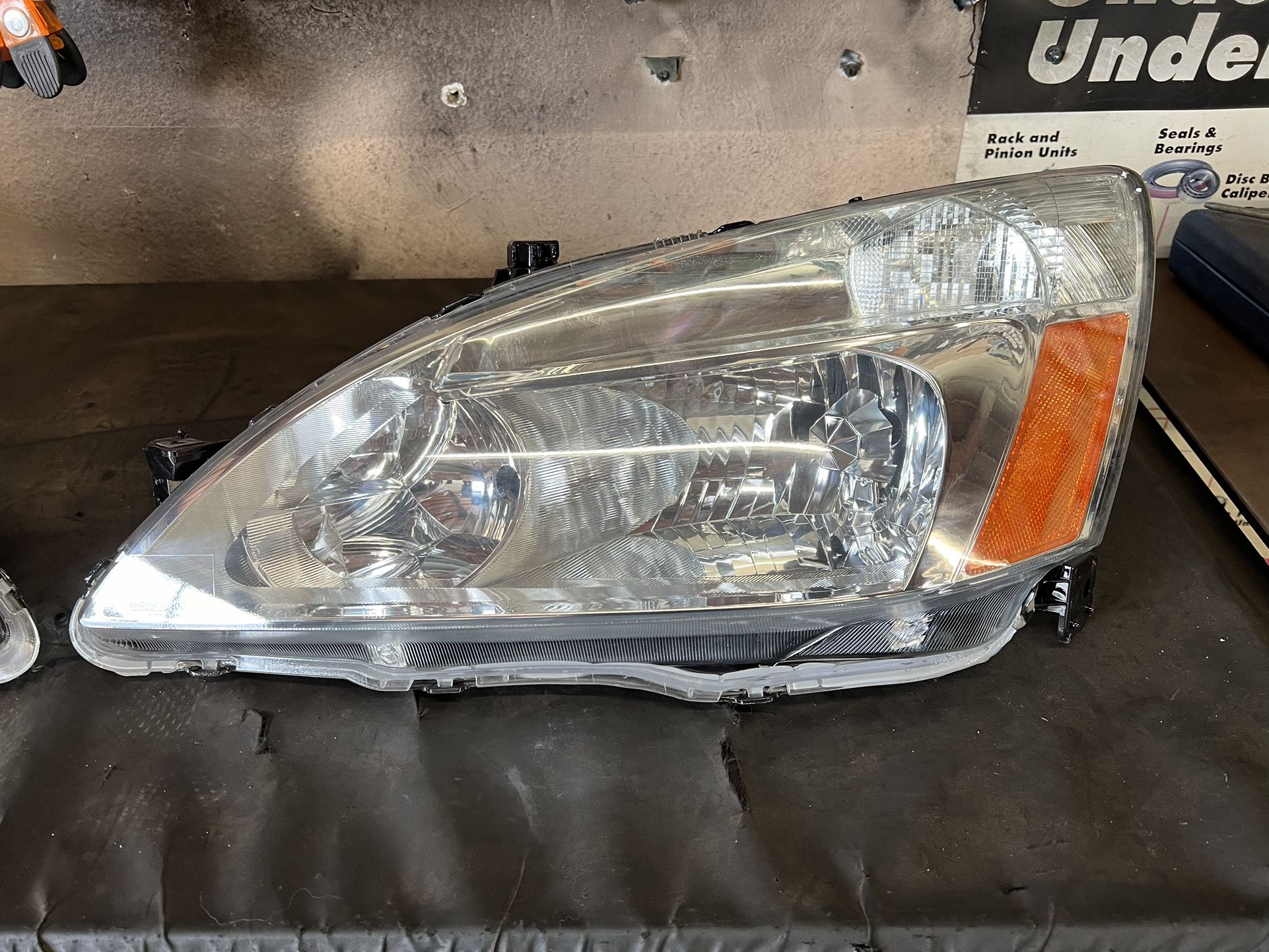2003 Honda Accord Headlights