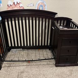 Baby Crib / Toddler Bed Frame